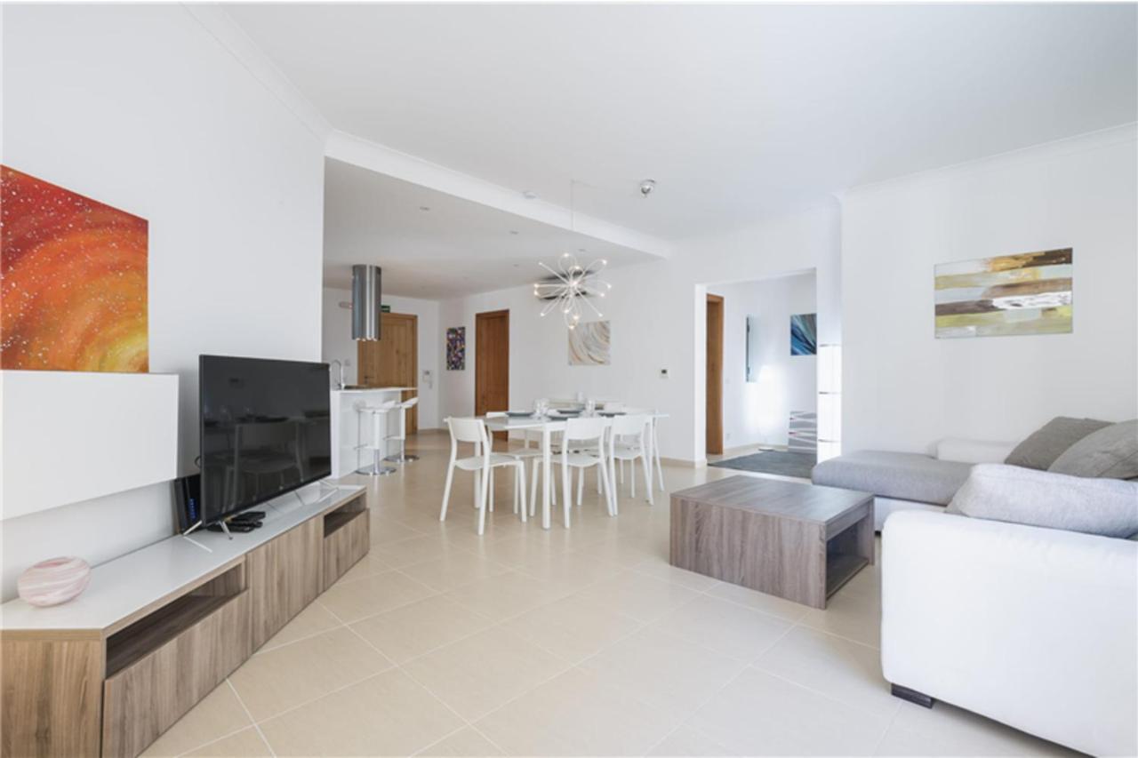 Lux Seaview & Pool-Hosted By Sweetstay Mellieħa Dış mekan fotoğraf