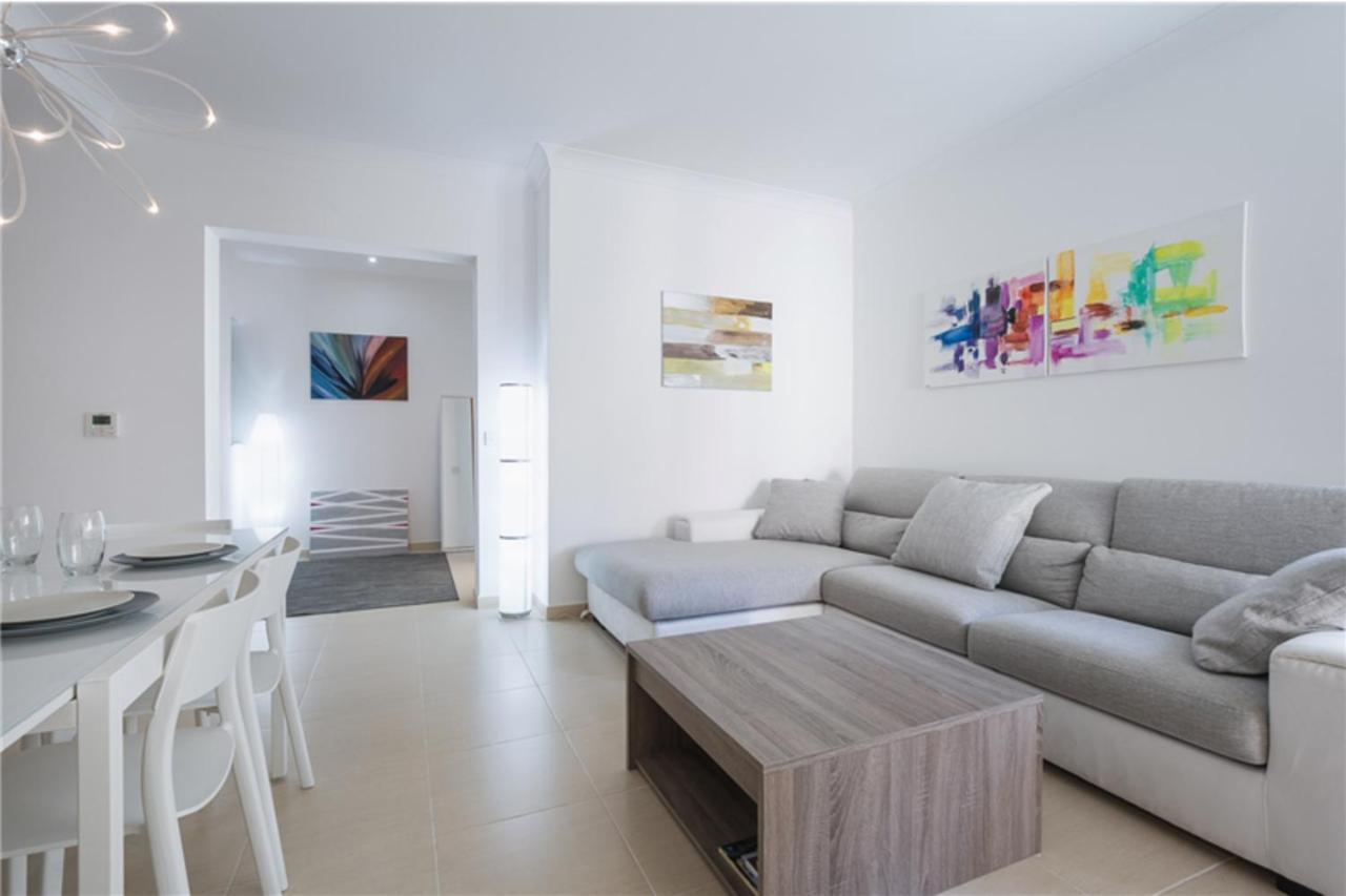 Lux Seaview & Pool-Hosted By Sweetstay Mellieħa Dış mekan fotoğraf