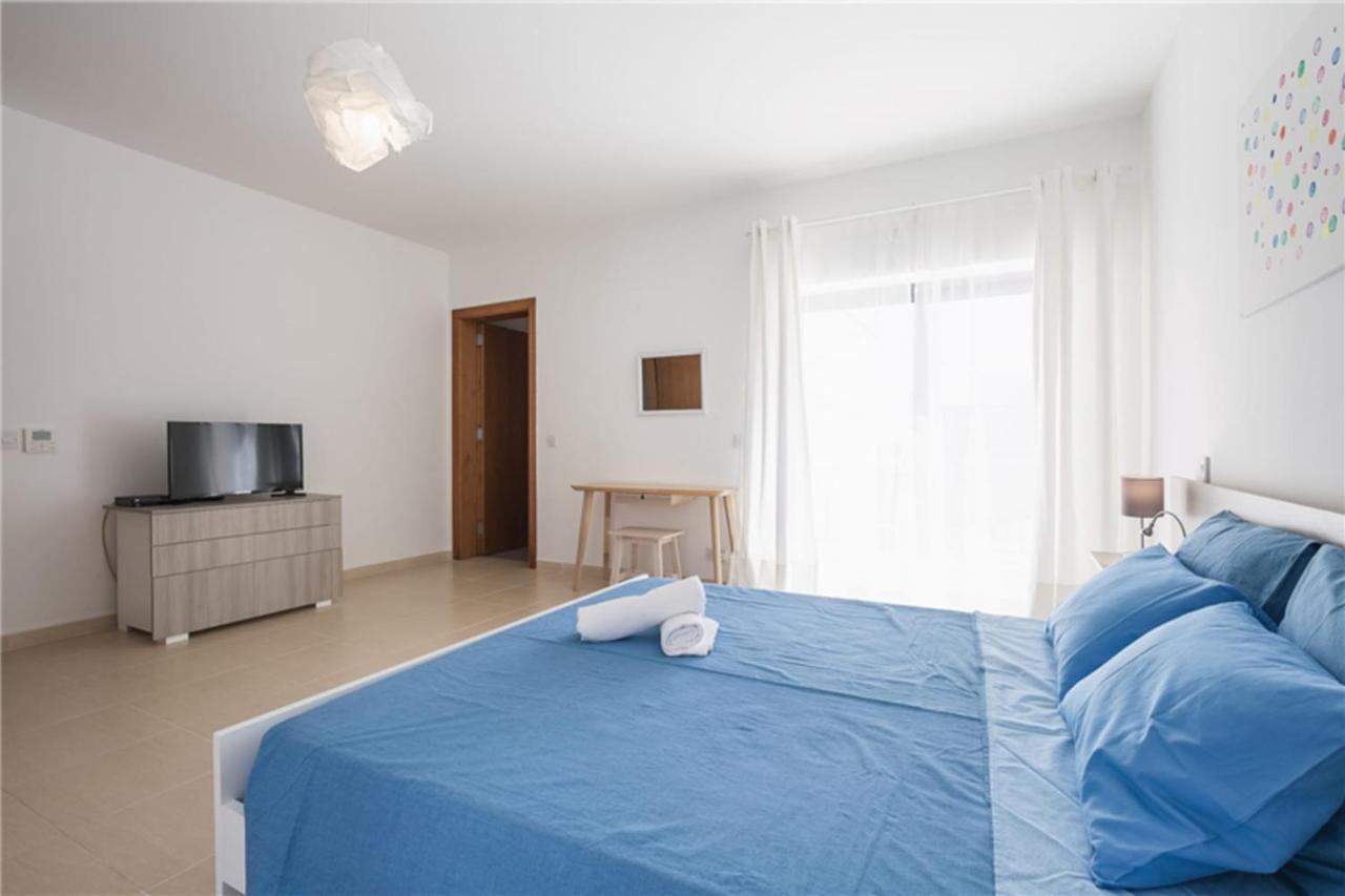 Lux Seaview & Pool-Hosted By Sweetstay Mellieħa Dış mekan fotoğraf